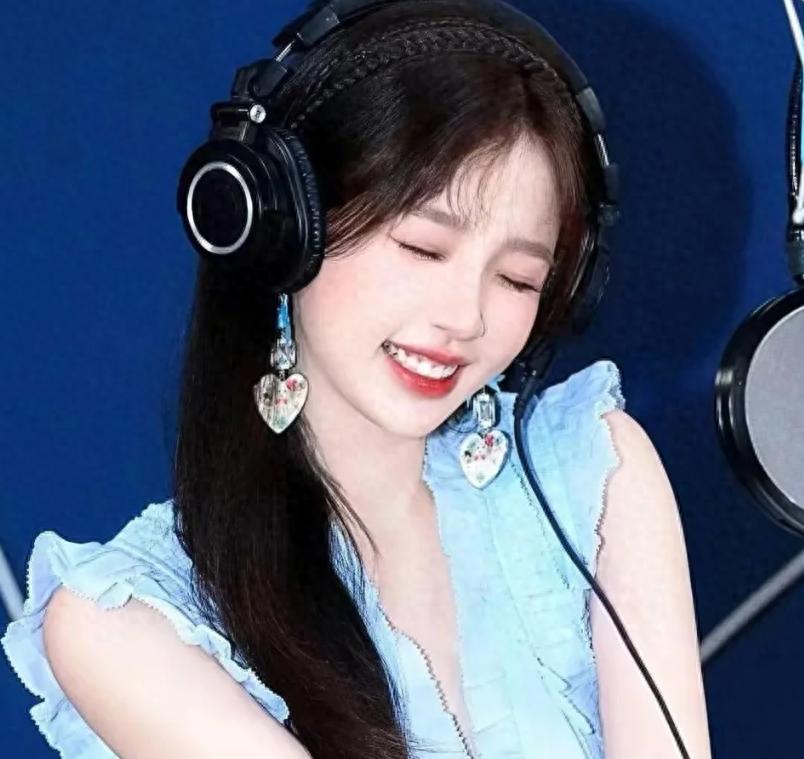 新剧空降方式疑模仿赵露思、平台疑删视频闹乌龙，虞书欣又大掉粉封面图