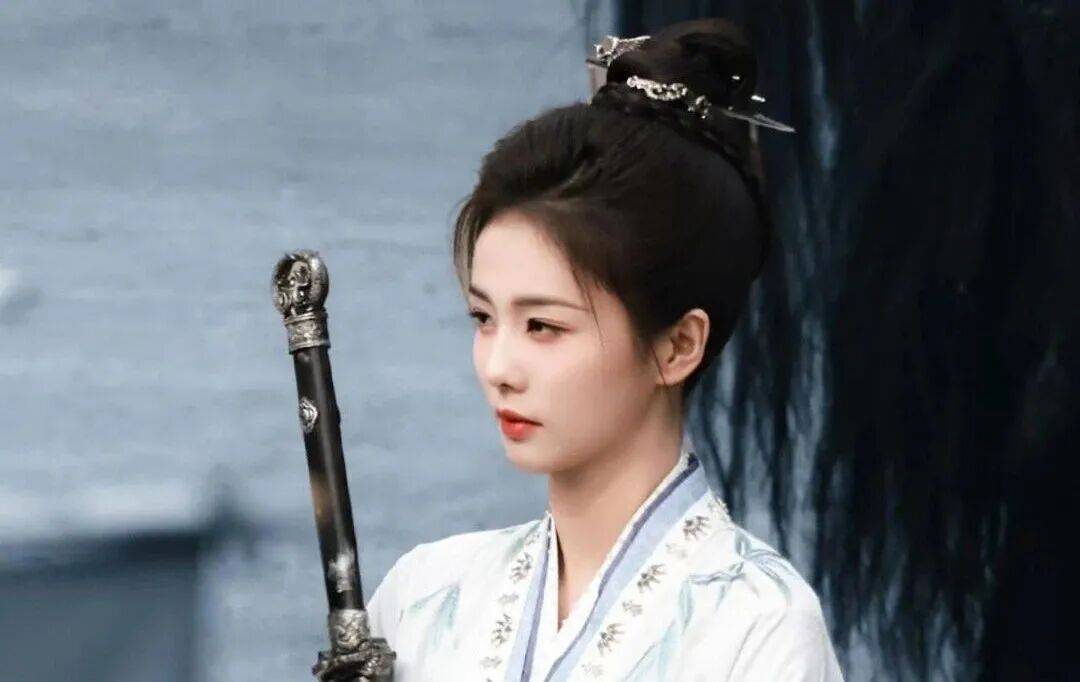 【2026.2.9】《终极笔记2》？白鹿《唐宫奇案》？《尚公主》播出？陈星旭私下人设？宋威龙深圳有谁在？一辈子都挣不到别人一个月赚的钱？封面图